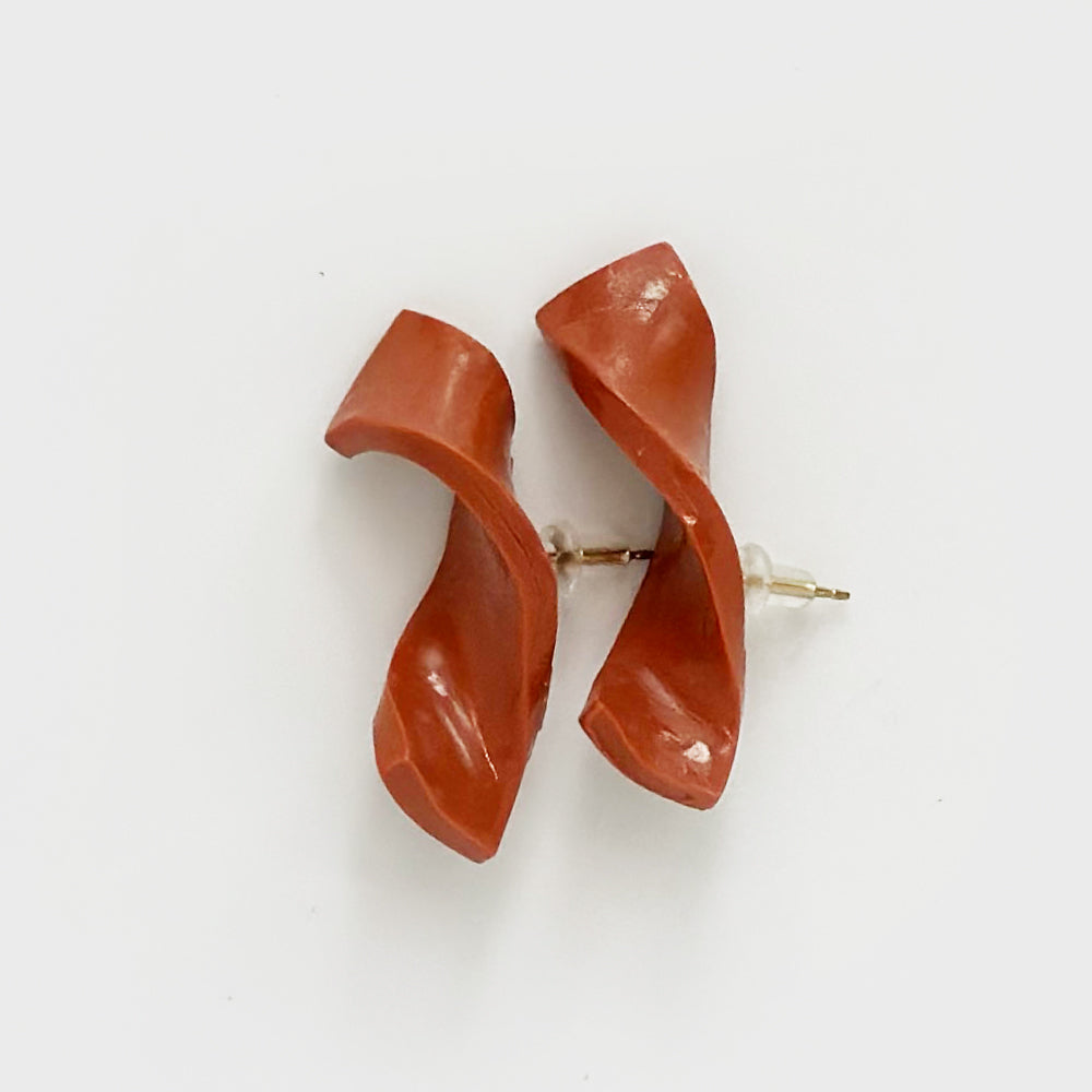 Twist Stud | Earrings