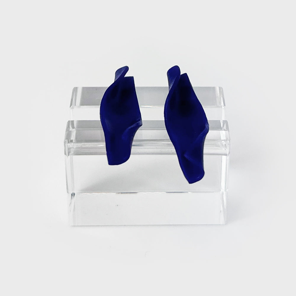 Twist Stud | Earrings